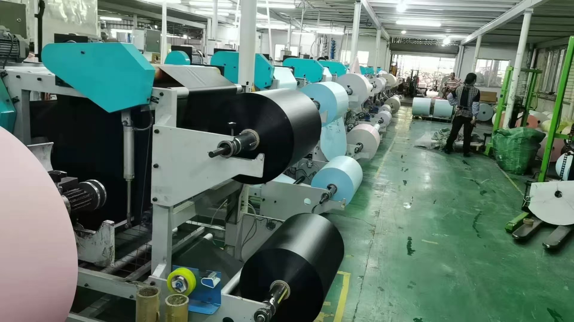 Derniers cas d'entreprise concernant Une visite à l'usine