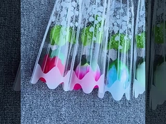 Fabrique en gros de roses fausses uniques à bas prix, roses artificielles, roses en plastique, gif de la fête des mères