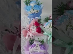 Bouquet de fleurs de savon rose rouge pour la petite amie le jour de la Saint Valentin de Qixi Bouquet de voiture cadeau d'anniversaire