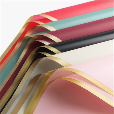 acheter Papier d'emballage de fleurs à bord d'or imperméable à l'eau papier d'emballage de bouquet de fleurs coréen Matt Flim fabrication en ligne