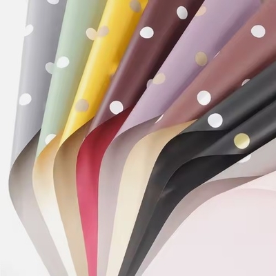 acheter Des fleurs coréennes avec un motif en point papier d'emballage fleuriste papier d'emballage fleur bouquet de fleurs pour la Saint-Valentin online manufacture