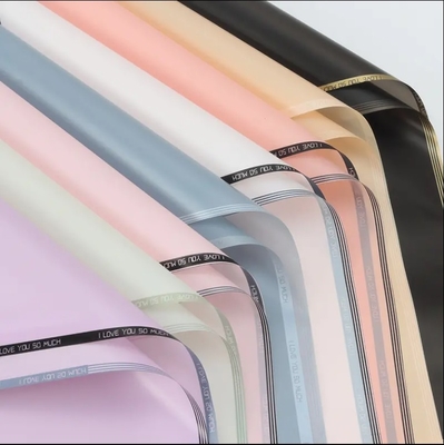 Un bon prix. Papeterie d'emballage de fleurs de luxe Papeterie d'emballage de cadeau étanche et recyclable avec bord d'amour en ligne