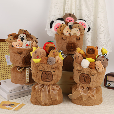 Un bon prix. Bouquet de poupée Capybara bonheur cadeau de fête en peluche mignon jouet d'anniversaire étreinte seau arrangement de décoration en ligne