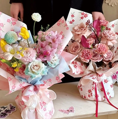 acheter Papier d'emballage pour les fleurs de printemps, papier d'emballage pour les bouquets de fleurs fraîches épaissis, papier d'emballage imprimé étanche, papier d'emballage pour les boutiques de fleurs online manufacture