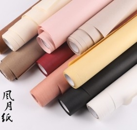 Un bon prix. Papier d'emballage floral imperméable à l'eau pour les fleurs de vent et de lune en ligne