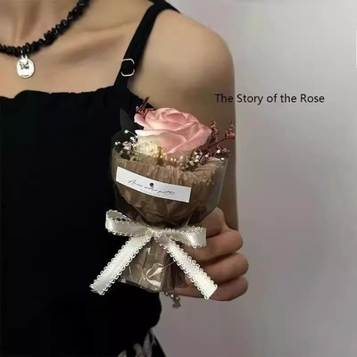 acheter Dans le style de la réunion mini-poche petit bouquet de roses simulation fleur cadeau d'anniversaire de la fête des mères 520 amour cadeau pour la fête du peuple online manufacture