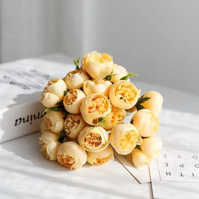 Un bon prix. 27 bouquets de roses de thé, roses de pivoine, fleurs simulées, articles populaires, roses de thé à la main, accessoires photo, fabricant en gros en ligne