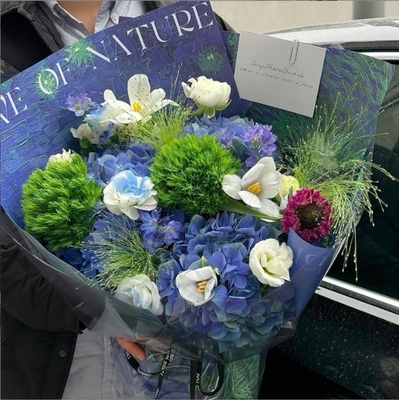 acheter Nouveau papier d'emballage de bouquet de fleurs du Festival Qixi, une série populaire de papier bleu, papier d'emballage de fleurs peint à l'huile de style Saint-Valentin online manufacture