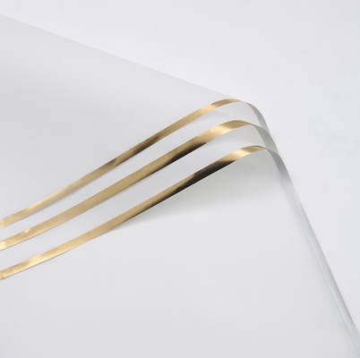 acheter Papier d'emballage de fleurs en film de gelée à bord doré 58*58 cm Temps de livraison semi-transparent 30-45 jours pour le matériel d'emballage du bouquet online manufacture