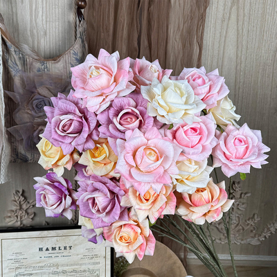 acheter Trois têtes en relief rose décoration de mariage fleur de matériau fleur fond de mur simulation fleur maison décoration douce rose produit fini fabrication en ligne