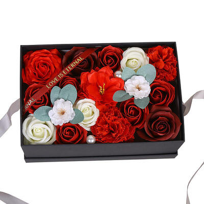 acheter Nouveau design immortel savon en soie artificielle rose boîte cadeau mini bouquet de fleurs pour le mur décor de la maison de la Saint-Valentin Noël modèle de cadeau de vacances fabrication en ligne