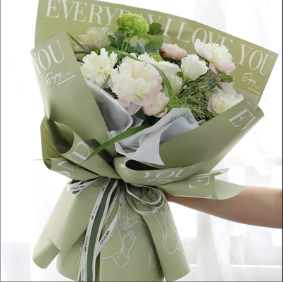 Bon prix Emballage de bouquet de papier de Translucent Waterproof Wrapping de fleuriste pour la fleur en ligne