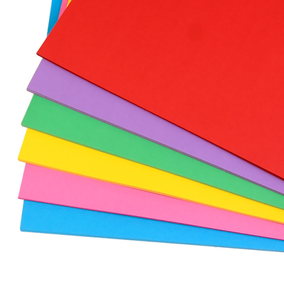 Un bon prix. Feuilles de papier de couleur mat format A5 paquet de 100 feuilles en ligne