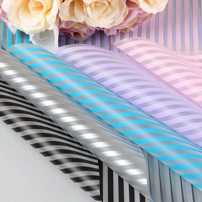 Un bon prix. Emballage de fleurs en plastique en papier imprimé bandes transparentes en ligne