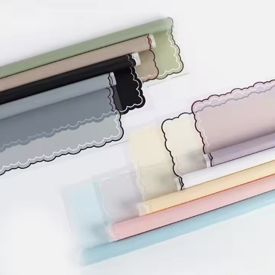 Bon prix Papeterie d'emballage de fleurs gelées à lignes ondulées Emballage cadeau Emballage cadeau étanche en ligne