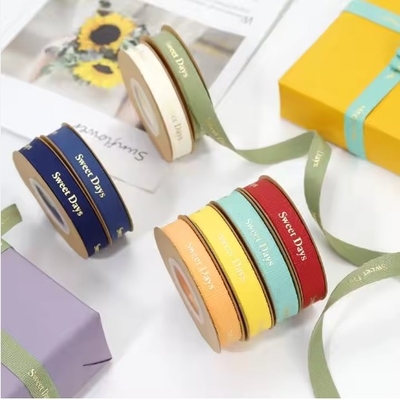 Un bon prix. Ruloir de ruban RPET à double face en tencel écologique pour emballer des cadeaux en plusieurs couleurs en ligne