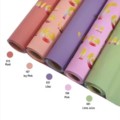 Bon prix 58*58cm papier d'emballage de fleurs étanche à l'eau emballage coréen de nombreuses couleurs en ligne