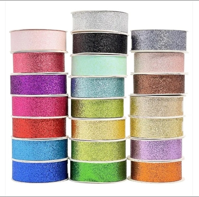 Un bon prix. Ruban éclatant vert de polyester de Noël pour l'emballage de cadeaux avec une couleur personnalisée en ligne