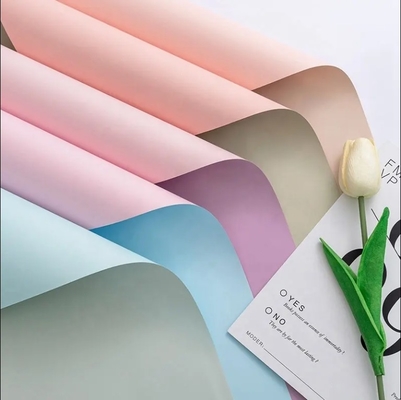Bon prix Papier d'emballage de fleurs fraîches papier imperméable à l'eau de perle 58CM * 58CM personnalisé 35X58X0.2 cm en ligne
