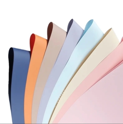 Un bon prix. Papier d'emballage de fleurs à double face Bouquet de couleurs Yuyin emballage de fleurs fraîches Papier Kraft en ligne