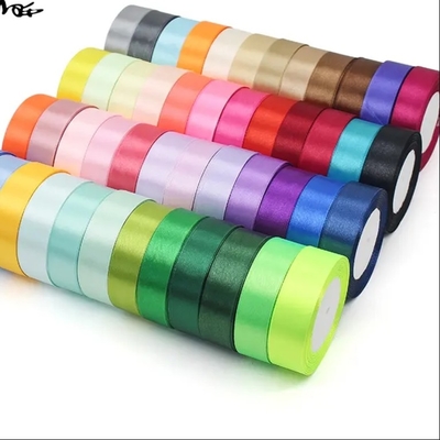 Un bon prix. Couleur solide bande de satin à face unique pour emballage cadeau 25 mm Personnaliser Taille du colis 9X9X2,5 cm en ligne
