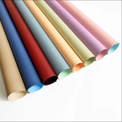 Un bon prix. 2024 en gros Ouya Boutique Floriste Papier d'emballage imperméable à l'eau Papier d'emballage de fleurs Coréen Papier Coreano Emballage en ligne