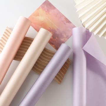 Papier Kraft à couleurs multiples, matériau d'emballage pour fleurs de mariage épaissis, de bonne résistance et de couleur pure