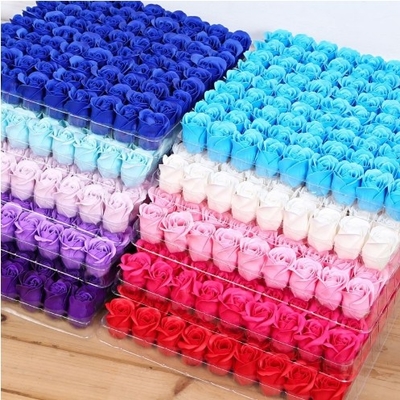 Un bon prix. Fleur de savon rose à 3 couches pour la Saint-Valentin Mariage Noël 5 cm de diamètre 6 cm de hauteur Pas de fond Fleur de simulation de cadeau de couple en ligne