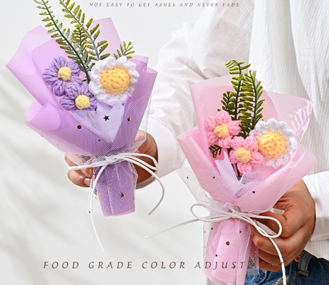 Un bon prix. Bouquet de fleurs artificielles de couleurs multiples pour la saison des diplômes en ligne
