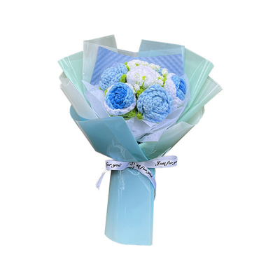 Un bon prix. Bouquet de fleurs en tricot à la main Bouquet de fleurs en tricot cadeau de la Saint-Valentin Fleurs artificielles en ligne