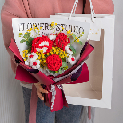 Un bon prix. Bouquet de fil tricoté de œillets de 40x30cm, cadeau de fête des mères. en ligne