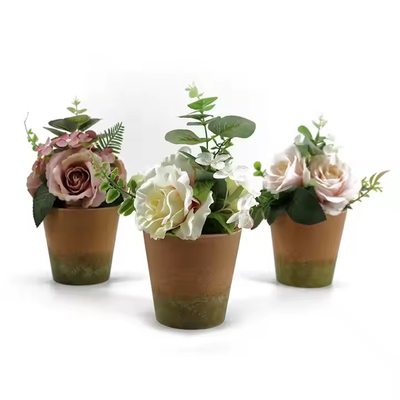 Un bon prix. Vente en gros de meubles intérieurs et extérieurs Acheter en ligne Décoration en plastique recyclé Chine Plantes Fleurs et plantes artificielles en ligne
