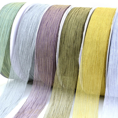 Un bon prix. 38mm large organza plissé coréen artisanal ruban papillon arc-en-ciel accessoires de pinceau en gros en ligne
