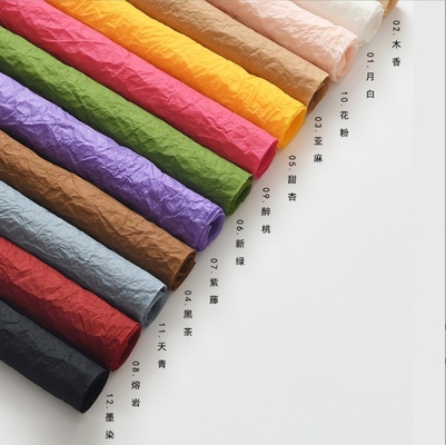 Un bon prix. Papier Xue Nai, papier gonflé laminé à la main, papier spécial, papier d'emballage résistant à l'eau pour fleurs, matériel d'emballage de fleurs fraîches, art floral résistant à l'eau, bouquets de fleurs, boutiques de fleurs en ligne