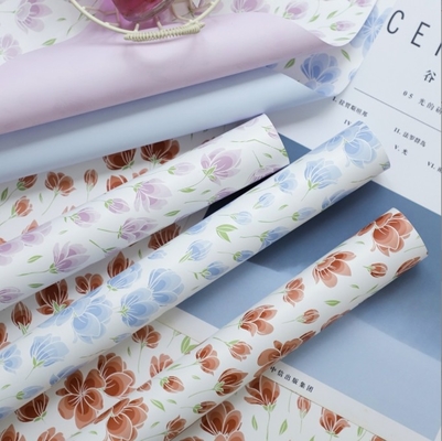 Un bon prix. Nouveau papier d'emballage de fleurs de magnolia pour la fête des mères, matériaux d'emballage de cadeaux de fleurs faits à la main, matériaux d'art floral et de boutique de fleurs en ligne