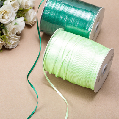 Un bon prix. Le ruban de ballon de distribution transfrontalière 3-4 mm ruban à double face en gros 50 yards/roll bookmark ruban suspendu en ligne