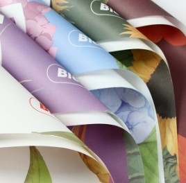 Un bon prix. Papier à fleurs de style coréen, papier d'emballage à fleurs étanche en ligne