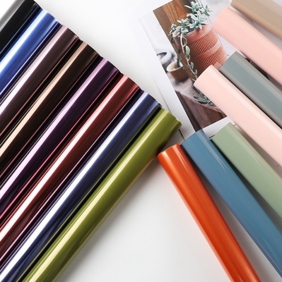Un bon prix. Nouveau papier de cristal papier d'emballage de fleurs, film opper de couleur fraîche, papier d'emballage de fleurs étanche, cellophane transparent de couleur en ligne