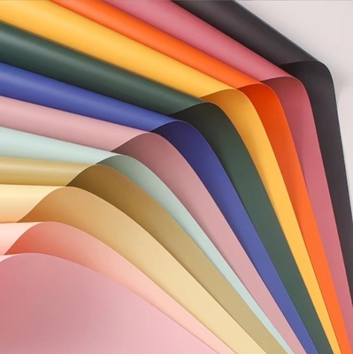 Un bon prix. Papier Ouya de couleur unique de style coréen, papier de premier amour de couleur solide, cadeau de la Saint-Valentin du Festival Qixi, emballage de fleurs, bouquet, art de fleurs, papier d'emballage de fleurs en ligne
