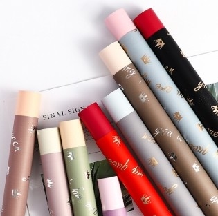 Un bon prix. Papier d'emballage résistant à l'eau pour fleurs Amani Crown en ligne
