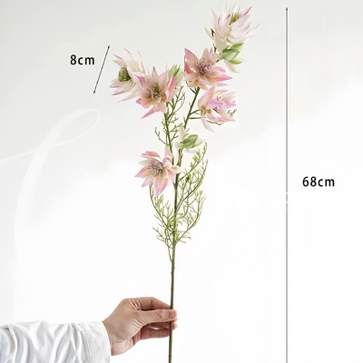 Un bon prix. Décoration de mariage simulée avec fleurs de mariée rouges, fourniture transfrontalière de fleurs contrefaites, vente en gros de décorations intérieures, prise de vue en ligne