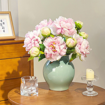 Un bon prix. Des fleurs artificielles en pivoine et en pivoine haut de gamme, des fleurs décoratives de style chinois pour le salon, des ornements à la table à manger, des bouquets de fleurs artificielles en pivoine. en ligne