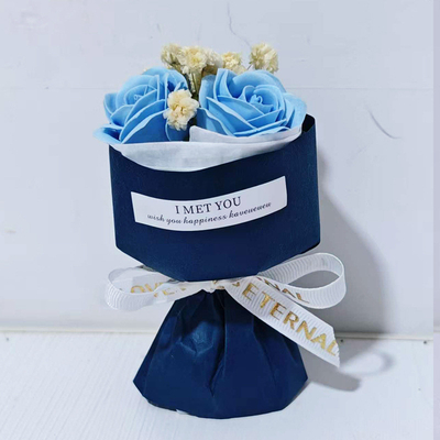 Un bon prix. Ciel étoilé, vent parfumé, rose, mini savon, bouquet de fleurs, cadeau d'anniversaire, cadeau à main, ornement de décoration de voiture en ligne