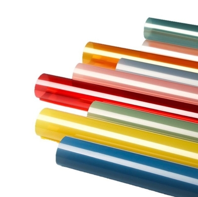 Un bon prix. Film de gelée OPP de cristal de cellophane coloré, papier d'emballage de fleurs, papier transparent d'emballage de bouquet étanche, matériaux d'art floral en ligne