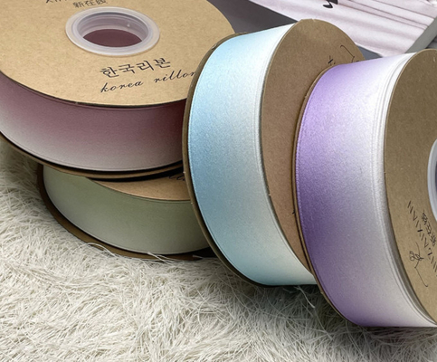 Un bon prix. 4 cm bande à côtes de couleur dégradée bande imprimée à double face Matériau écologique pour bricolage en ligne