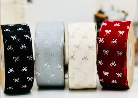 Un bon prix. Avancé Silver Sparkle Butterfly Snow Ribbon Fabriqué à la main accessoires de coiffure bricolage Matériau arc Vêtements Chapeau de paille Accessoires boîte cadeau Emballage en ligne