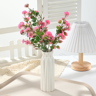 Un bon prix. Bouquet de mariage en plein air bourgeons de fleurs, fleurs artificielles, festival de mariage fleurs pour la décoration de la maison, plantes vertes, fleurs artificielles en plastique en gros en ligne