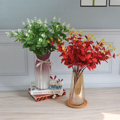 Un bon prix. Simulation d'eucalyptus en gros décoration de mariage arrangement de fleurs extérieur fleur fausse 16 feuilles d'eucalyptus fourchette gâteau à la main de fleurs avec des fleurs en ligne