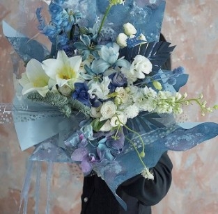 Un bon prix. Jardin de rêve Arrangement tridimensionnel de fleurs Papier d'emballage de fleurs en ligne