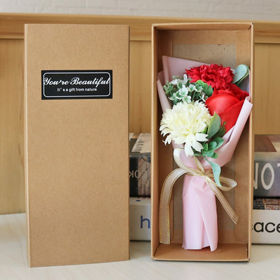 Un bon prix. Cadeau de fleurs de savon, bouquet de simulation romantique, bouquet de roses, cadeau de la Saint-Valentin pour la petite amie, en stock en ligne